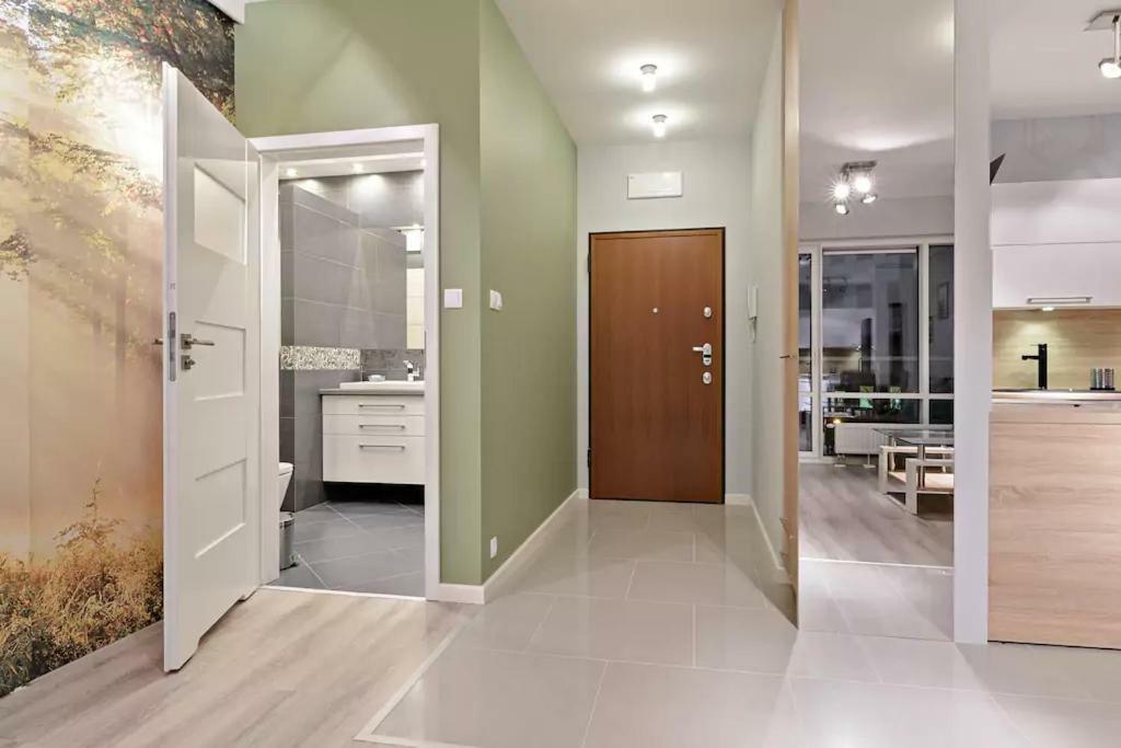 Strict Center Towarowa Apartment Poznan Exterior photo